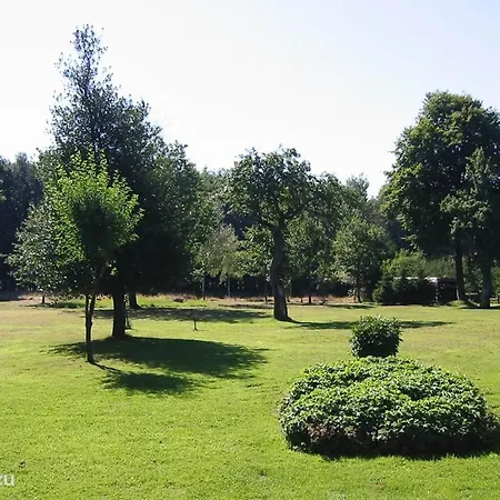 Les Ruisseaux Жедин