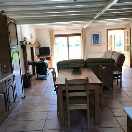 Les Ruisseaux Dom wakacyjny