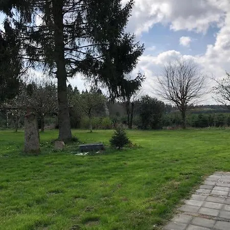 Les Ruisseaux Жедин